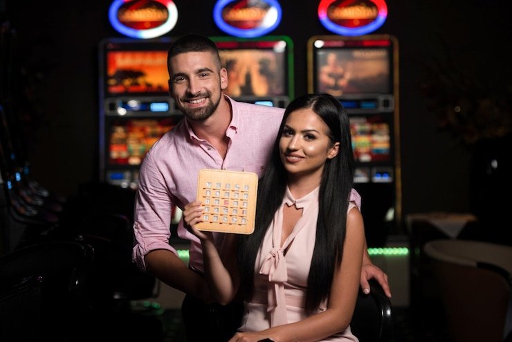 Roulette Pretty Gaming dengan dealer profesional streaming live
